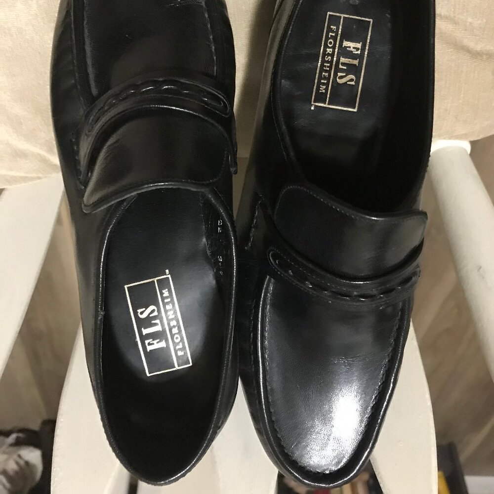 Florsheim Men's Shoes Size 8.5 D NEW WITHOUT TAG